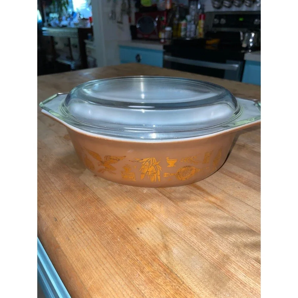 Vintage Pyrex Brown Gold Early Americana 1.5 Qt  043 Casserole Baking Dish W/Lid